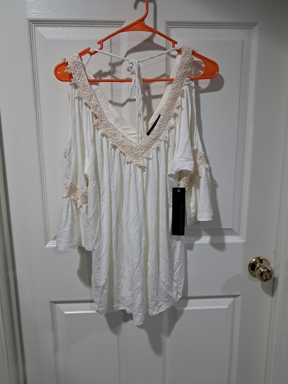 Women's Cream Cold-Shoulder Boho Lace V-Neck Top